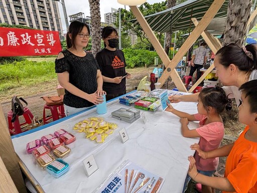 農業局政風室前進神農市集 深化大眾反貪瀆、反詐騙意識