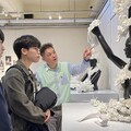 海大辦《白息無聲》沈士展個展 邀您在靜默中感受呼吸