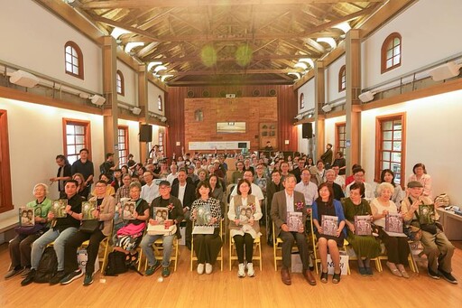 小鎮、人間與非直接攝影的敘事交匯 2025《臺灣攝影家》系列叢書《許蒼澤》、《蔡明德》、《章光和》出版
