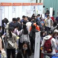 近百家企業齊聚中華大學徵才博覽會 科技、營造業成熱門焦點！