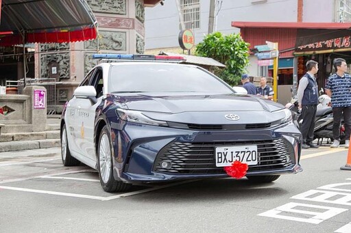持續兌現高虹安市長照顧警察承諾!竹市警局提高警用車輛加保超額責任險 邱臣遠代理市長:強化員警執勤保障