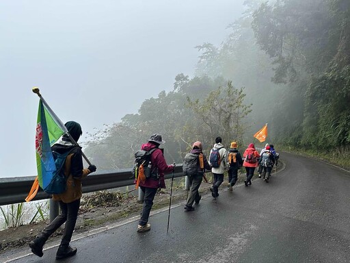 走上王者之路——救國團南橫健行隊帶你探索台灣最壯麗的高山秘境