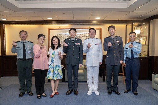 國防醫學院舉辦模範母親表揚活動 致敬家庭背後最堅強的力量
