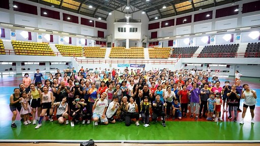 動起來,更健康!嘉義市300民眾熱力參與,運動飆汗贏健康!