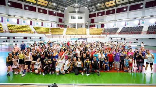 動起來 更健康!嘉義市300民眾熱力參與 運動飆汗贏健康!
