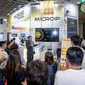 從AI到ASIC！擷發科技 COMPUTEX 強勢登場，展現軟硬體一條龍實力，聚焦雙引擎佈局AIVO零程式碼平台搶攻智慧場域、開拓全球合作新藍海。
