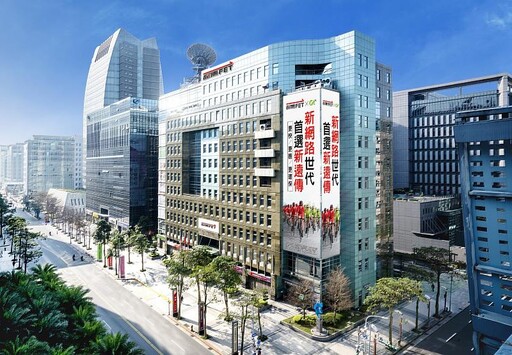 遠傳榮登《2025標普全球永續年鑑》前5%企業 評分高居全球電信業第二