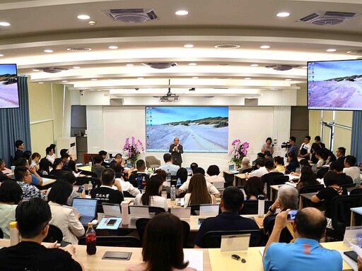 數學天才教出尹衍樑 王金平再披教袍任東海教授 睽違60年人生第一門學分課,將再造第二位企業傳奇
