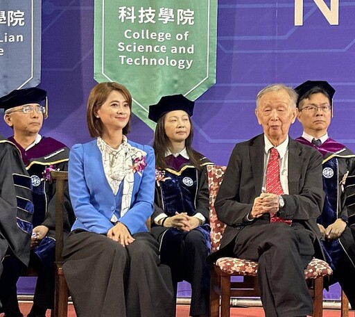 「赴夢 奔赴夢想 NCNU FUTURE」!暨大113學年度畢業生揚帆啟航