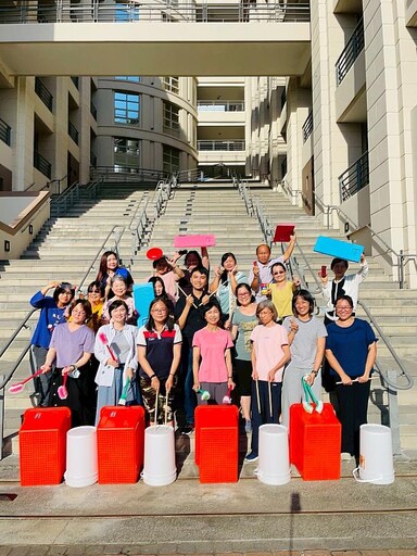 崑大樂活學程開設音樂輔療專班 環保打擊樂器敲出創意與療癒
