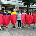 114年國中教育會考成績出爐 臺東學子表現亮眼 45位獲5A以上 教育處長至新中貼紅榜