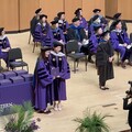 亞大聽語系首屆畢業生，3年取得美國西北大學博士學位