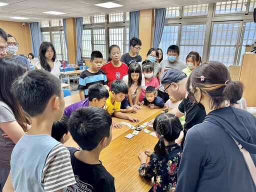 臺東縣家庭教育中心攜手救國團 辦理親子共學活動強化家庭連結
