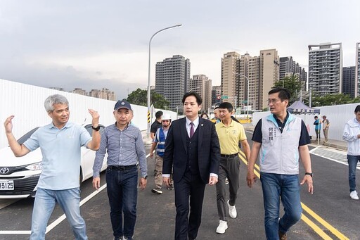 持續兌現高虹安市長「交通暢行」承諾！竹市慈雲路廊替代道路新選擇！邱臣遠代理市長宣布「慈濟路北段銜接慈雲路段」今起通車