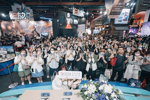 臺漫館原創能量全面爆發! 《OPUS》展現 IP 一源多用潛力 臺日韓合製 BL 條漫熱度破表