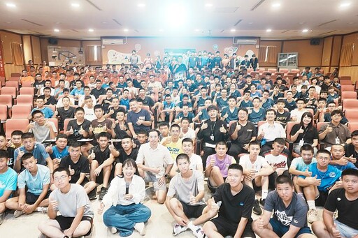未來不只一條賽道！嘉義市「114年青年創新跨域生涯培育計畫」聚焦3大主題「媒體經營」、「活動賽事策劃」及「生涯多元發展」正式啓動！