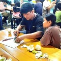伊甸攜手新住民家庭 樂遊田野食農趣