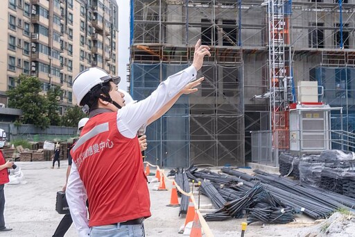 楊柳颱風來襲！邱臣遠代理市長視察防颱、召開整備會議嚴陣以待