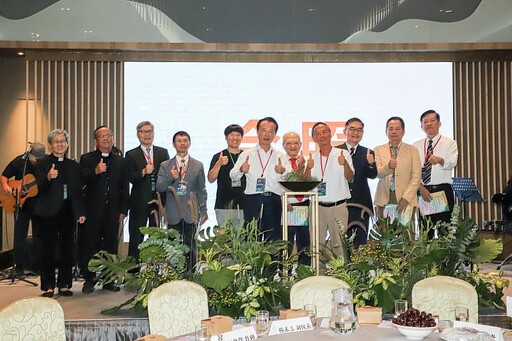 2025嘉義縣祈禱早餐會「農工科技大縣.攜手神愛無限」