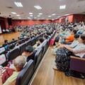 生成式AI學習成亮點！中華大學新生家長說明會吸引逾300位家長熱情參與