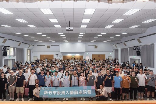 竹市近200位役男準備入營啟航！張治祥秘書長勉勵展開軍旅新篇章