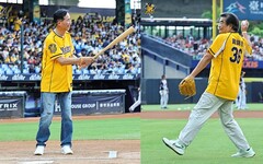 台灣人壽洲際球場挺永續 限定版台灣阿龍永續垃圾桶亮相