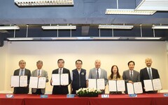 產學接軌、迎接大台中捷運時代！台中捷運攜手中國醫藥大學與中部6所大學簽署MOU共育捷運產業人才