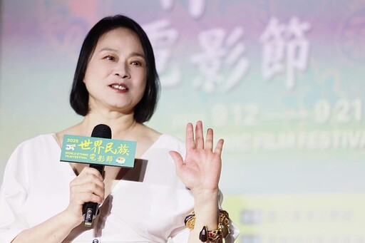 跟著電影去旅行 「2025世界民族電影節」登場 宣傳大使陸小芬站台推薦 開幕片《狼群總在夜晚來臨》揭序幕