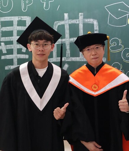 亞洲大學物理治療系國考成績優異 囊括第1、2名