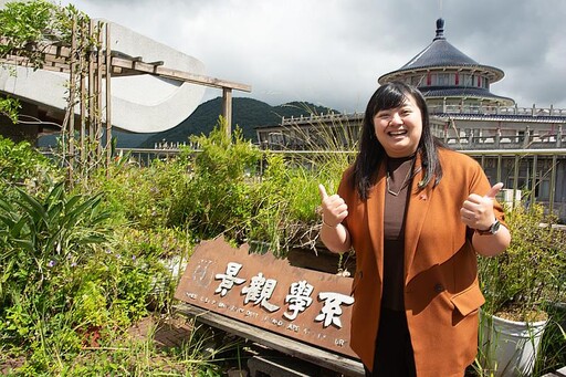 文大校友王湘鄉獲海外傑出青年 斜槓設計讓台灣刈包風靡北歐