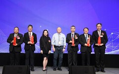 有庠科技獎表揚27位科研菁英 遠東集團推動台灣科技島願景