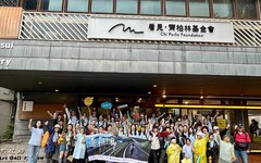 百人逐岸行腳淡水啟程 五年環島走出齊柏林朝聖之路