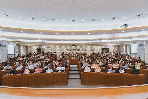 人事行政總處辦理「公務AI躍進交流研習營」 公務AI創新SHOW熱力開展