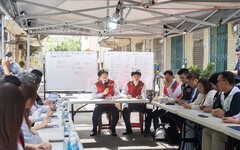 東大路地層下陷事件 邱臣遠代理市長再赴前進指揮所指示加強戒備