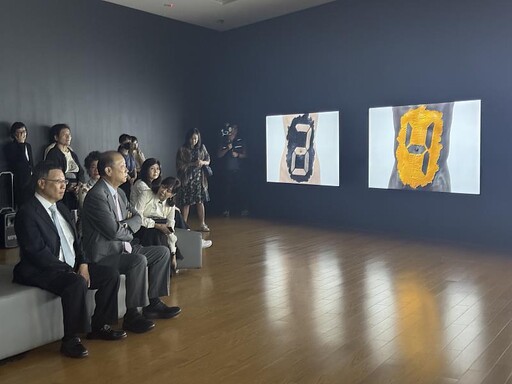 亞大現代美術館舉辦《眾生共命：宮島達男》台灣首場個展