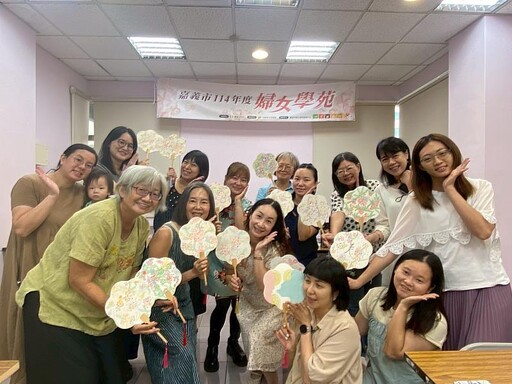 嘉義市婦女學苑靜態成果展登場 展現嘉義女力學習成果 邀市民共賞精彩創作