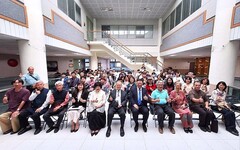 展現美育力！ 楊企霞「象外環中」書畫彩瓷創作展中華大學登場