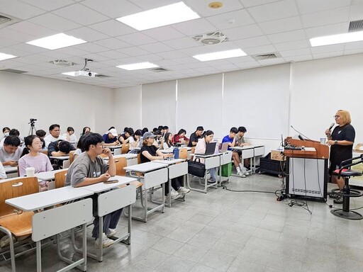 走進搖滾現場：中教大邀請老諾創辦人分享音樂祭的時代脈動