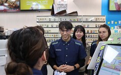 賽珍珠婦幼公益大使尹崇恩引領東吳華語中心師生走進台灣在地企業