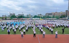 「勇」續e世代 減碳「悍」未來 富邦集團運動家庭日