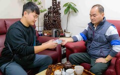 成功攔阻800萬元詐騙案 翁章梁拍短片籲勿輕易上當