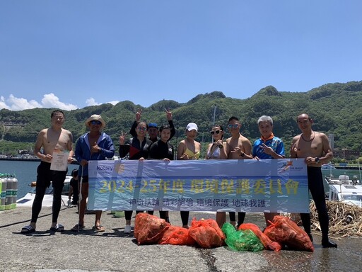 還海洋乾淨空間 國際扶輪3482地區淨海撿垃圾