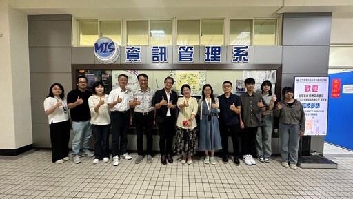 【聯發科技智在家鄉】APP一鍵管理菸蒂不落地 藻類固碳打造永續「藍」圖