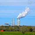 【鄧哲偉專欄】用肺發電的代價：火力發電背後的空氣真相 誰來監督？