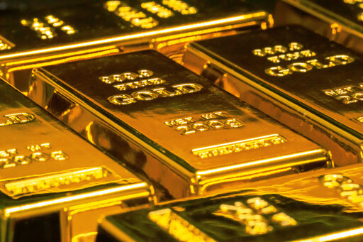 【鄧哲偉專欄】實體黃金將引爆金融核彈？黃金擠兌風暴悄然逼近