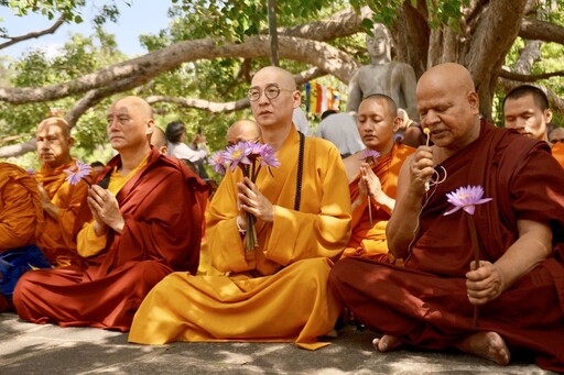 【有影】一佛一世界 大慧法師與百位小沙彌 無畏山相見歡