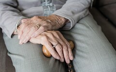 【投書】少子化 高齡化是國安危機