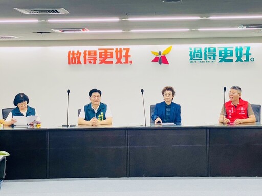 台北市台中同鄉會捐贈善款與物資 助台南災後重建