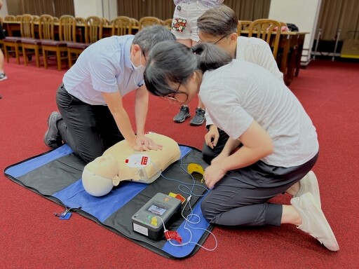 【有影】立法院急救訓練十年上千人受訓 CPR+AED+緊急止血術提升防災韌性