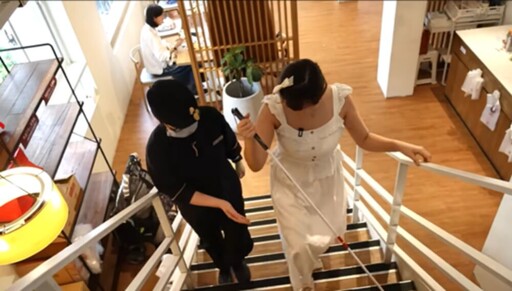 百萬人看哭！韓國視障女孩來台用餐 遇見台灣最暖善意